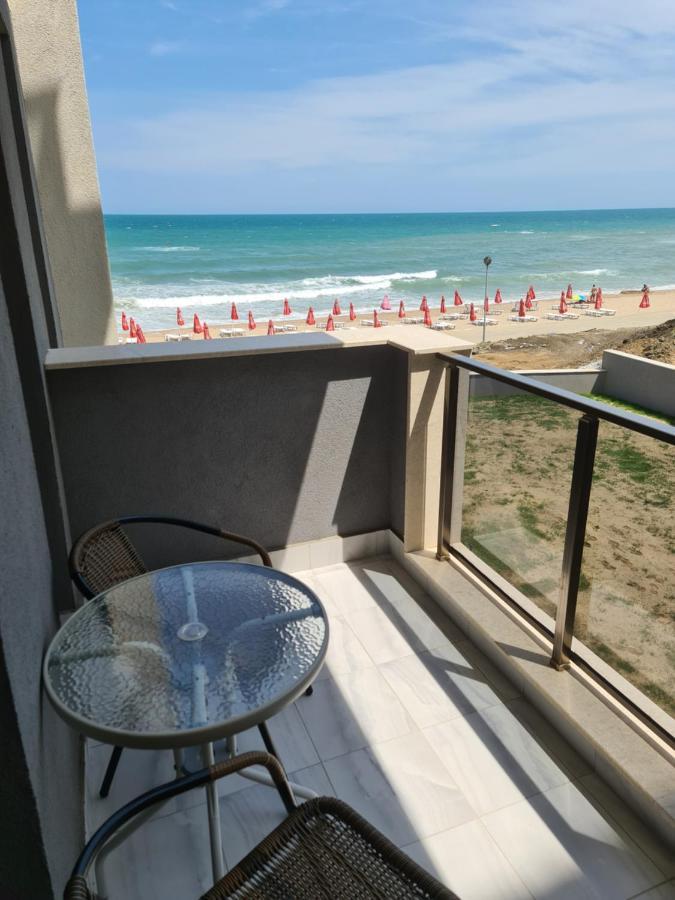 Dolphin Beach Apart Obzor Εξωτερικό φωτογραφία
